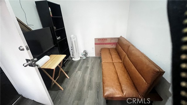 Detail Gallery Image 6 of 10 For 356 Gless St, Los Angeles,  CA 90033 - 0 Beds | 1 Baths