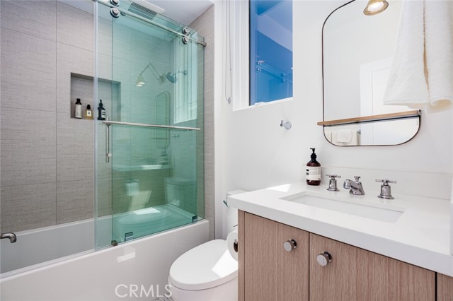 619 1/2 marguerite, Corona del Mar CA: https://media.crmls.org/medias/2ffc15be-7c52-47db-ba5e-15d0e2e93579.jpg