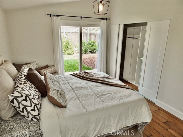 2285 Avalon, Costa Mesa CA: https://media.crmls.org/medias/2ffd9ef2-c9a6-4a03-b05b-9213565af610.jpg