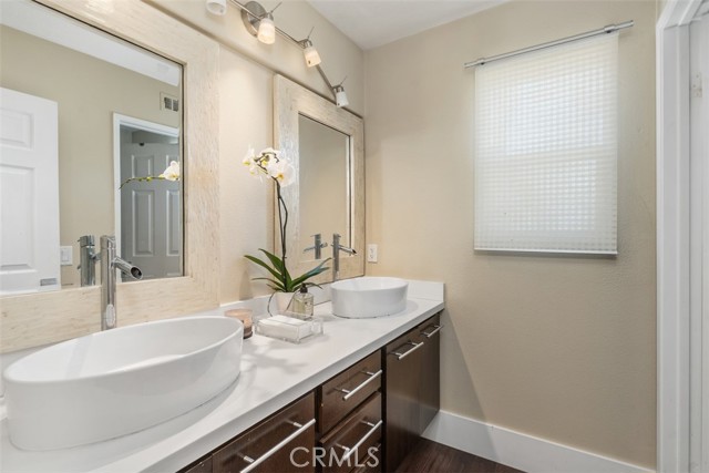 14 Conchito, Rancho Santa Margarita CA: https://media.crmls.org/medias/2ffe0413-38ec-4c00-b4fa-1729cc0c7d57.jpg