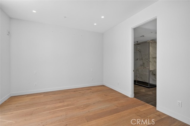 Detail Gallery Image 16 of 30 For 1253 N Sweetzer #3,  West Hollywood,  CA 90069 - 2 Beds | 2/1 Baths