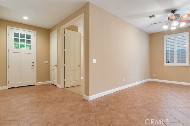 Detail Gallery Image 4 of 30 For 26392 Fowler Dr, Loma Linda,  CA 92354 - 4 Beds | 3/1 Baths