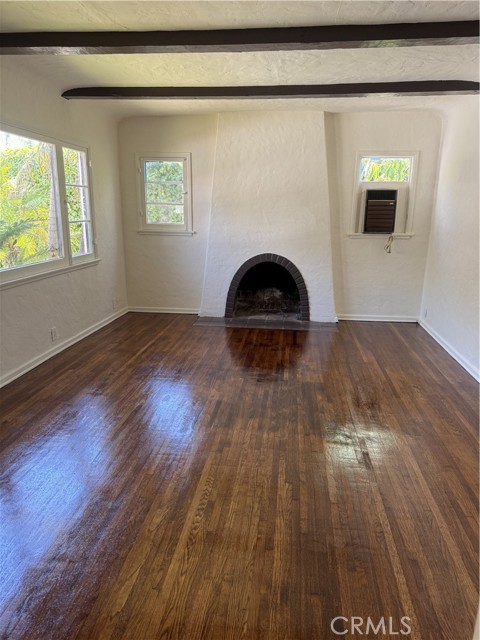 Detail Gallery Image 4 of 42 For 1960 Olive Way, Pasadena,  CA 91104 - 2 Beds | 1 Baths