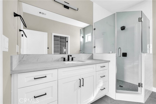 Image 40 of 51 For 5602 Verdura Ave