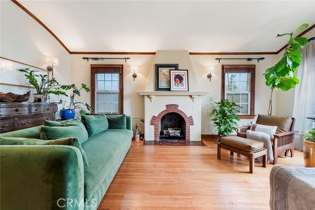 Image 6 of 34 For 3755 Olive  