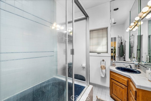 3512 Manhattan Avenue, Manhattan Beach, California 90266, 2 Bedrooms Bedrooms, ,2 BathroomsBathrooms,Residential,Sold,Manhattan Avenue,SB22078651