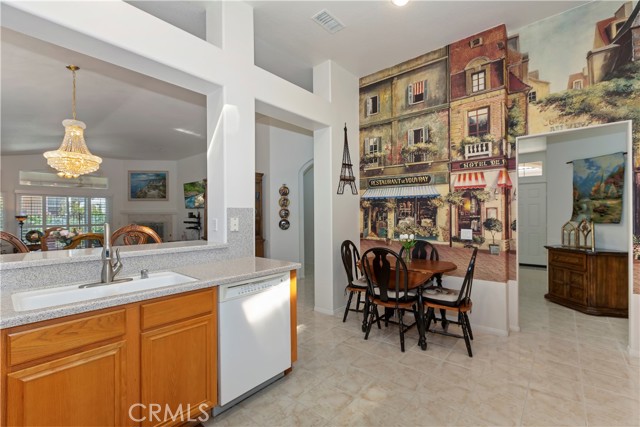 Detail Gallery Image 19 of 47 For 39965 via Oporta, Murrieta,  CA 92562 - 3 Beds | 2 Baths