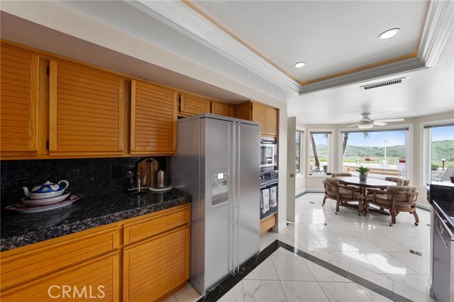 Detail Gallery Image 24 of 61 For 27 Mirador, Irvine,  CA 92612 - 3 Beds | 2/1 Baths