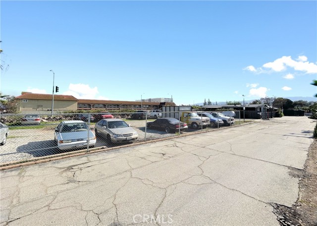 Image 15 of 17 For 13720 Valley Boulevard