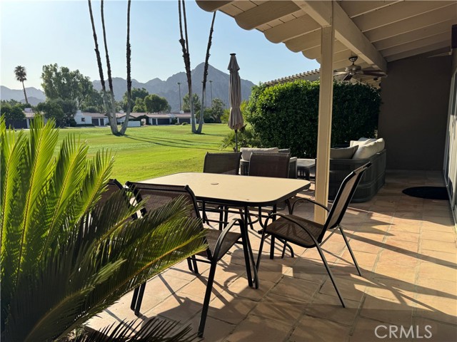 49171 Washington Street, La Quinta CA: https://media.crmls.org/medias/30038b60-ec31-4c01-96d1-d8be7a0d1114.jpg