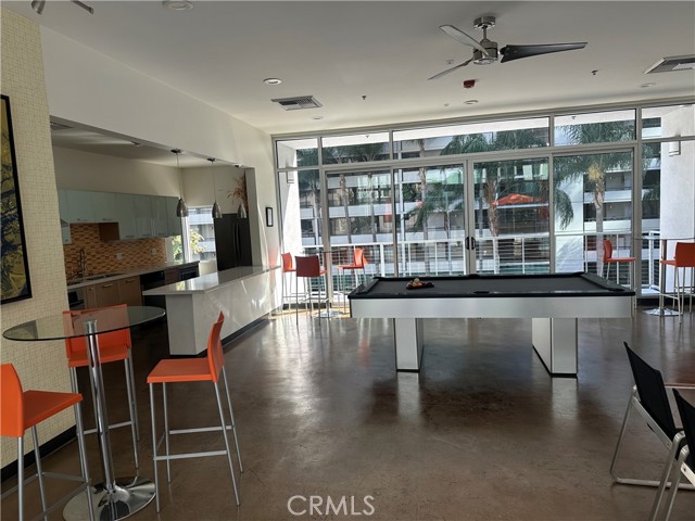 645 W 9th Street, Los Angeles CA: https://media.crmls.org/medias/30039bf8-30b0-4374-b0ed-90b71a62a733.jpg