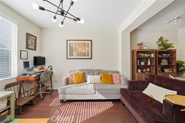 Detail Gallery Image 11 of 37 For 1801 E Katella #2096,  Anaheim,  CA 92805 - 1 Beds | 1 Baths