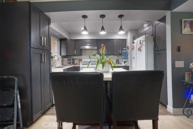 Detail Gallery Image 8 of 18 For 17274 Nisson Rd a,  Tustin,  CA 92780 - 3 Beds | 2 Baths