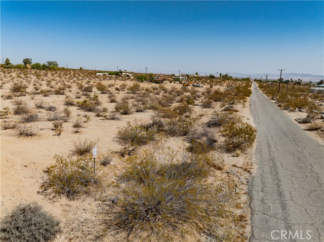 Detail Gallery Image 19 of 21 For 7054 Canyon Rd, Twentynine Palms,  CA 92277 - – Beds | – Baths