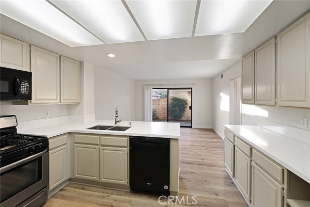 Detail Gallery Image 12 of 39 For 33666 Surfside Dr #38,  Dana Point,  CA 92629 - 3 Beds | 2/1 Baths