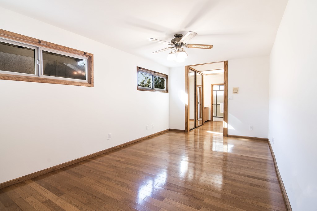 Detail Gallery Image 15 of 28 For 453 N Parish Pl, Burbank,  CA 91506 - 2 Beds | 2 Baths