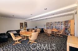 Detail Gallery Image 42 of 44 For 4949 Genesta Ave #104,  Encino,  CA 91316 - 2 Beds | 2 Baths