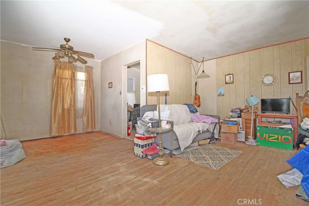 304 W Markland Drive