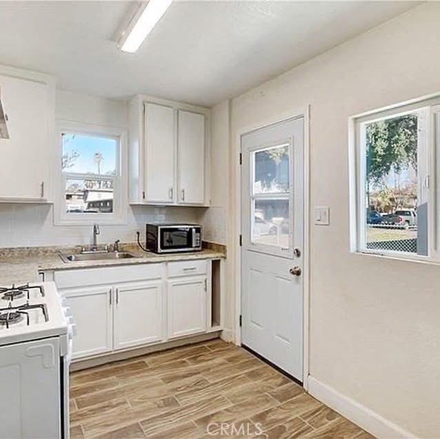 3735 Madison, Riverside CA: https://media.crmls.org/medias/30089d64-bc58-4757-9703-1757cf3a60c9.jpg