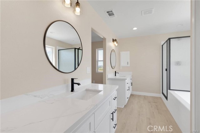 22530 Houston Street, Apple Valley CA: https://media.crmls.org/medias/300aa596-e5d4-45ef-ab5c-a123a66e7e54.jpg