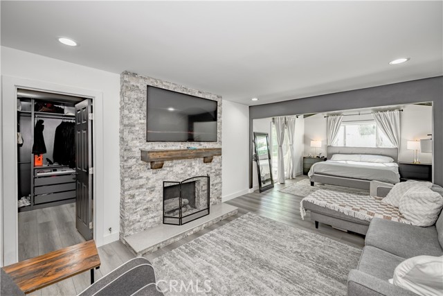Detail Gallery Image 11 of 31 For 22912 Elkwood St, West Hills,  CA 91304 - 4 Beds | 2 Baths