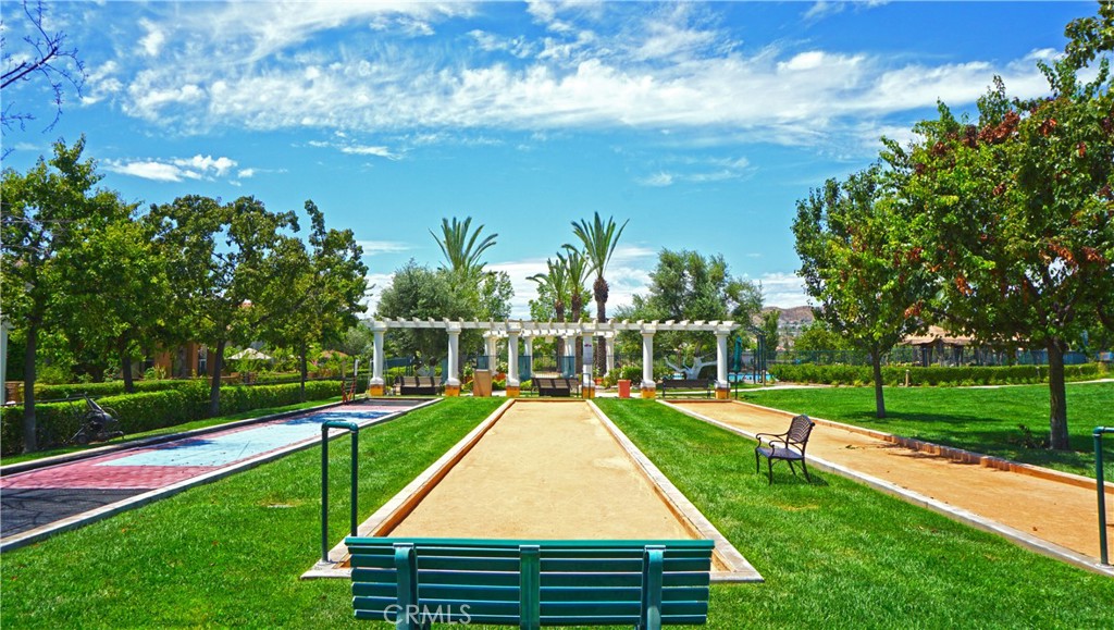 https://media.crmls.org/medias/300b9af2-c6c6-472f-bafc-dc6c5c929aa7.jpg?preset=X-Large