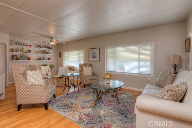 1675 Manzanita Avenue, Chico CA: https://media.crmls.org/medias/300bb065-faa4-4938-aaa4-1d2e93eab3be.jpg