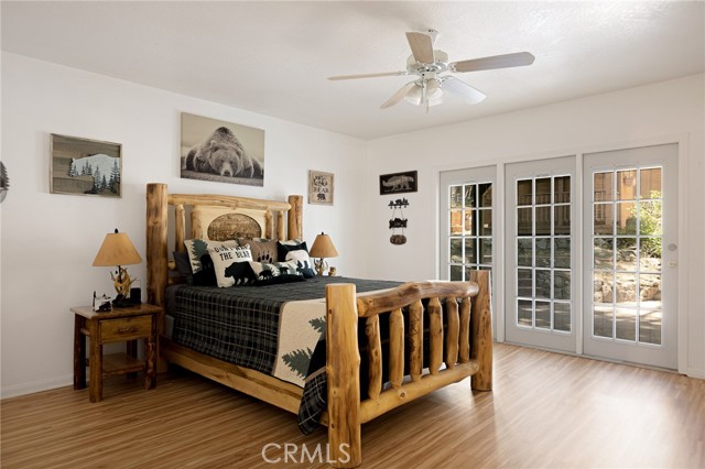 Detail Gallery Image 7 of 44 For 26249 Cedar Ln, Twin Peaks,  CA 92391 - 4 Beds | 3 Baths