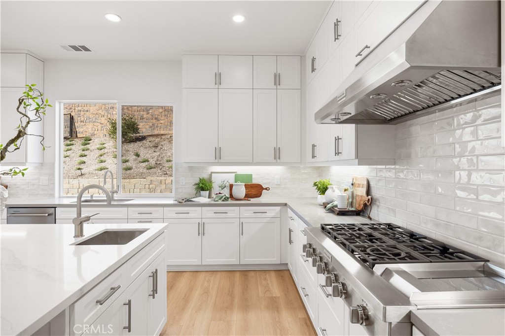 MLS #WS25248928 image #12