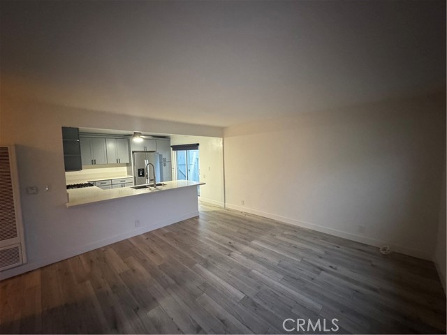 Detail Gallery Image 3 of 23 For 431 Hamilton St #B,  Costa Mesa,  CA 92627 - 2 Beds | 1 Baths