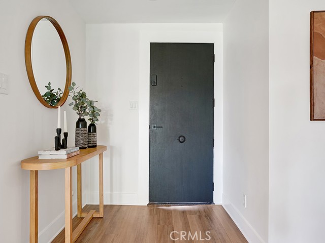 Detail Gallery Image 5 of 38 For 2622 Park Dr, Santa Ana,  CA 92707 - 4 Beds | 2 Baths