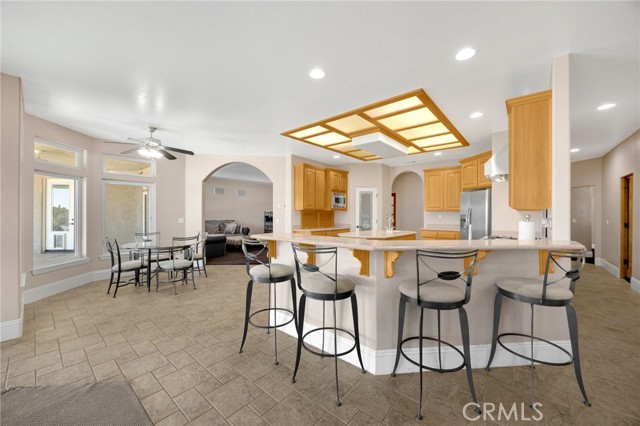 8277 Macron Street, Oak Hills CA: https://media.crmls.org/medias/300cff9f-cc40-416b-b004-ddbebbd0810a.jpg