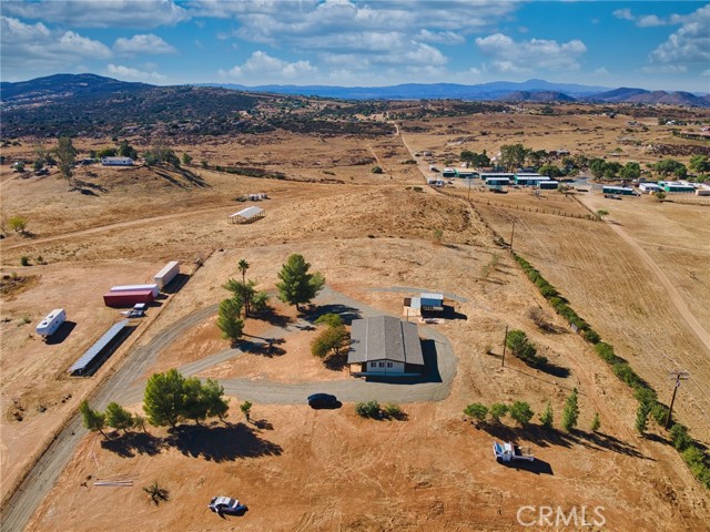 Detail Gallery Image 2 of 73 For 39525 San Ignacio Rd, Hemet,  CA 92544 - 5 Beds | 4 Baths