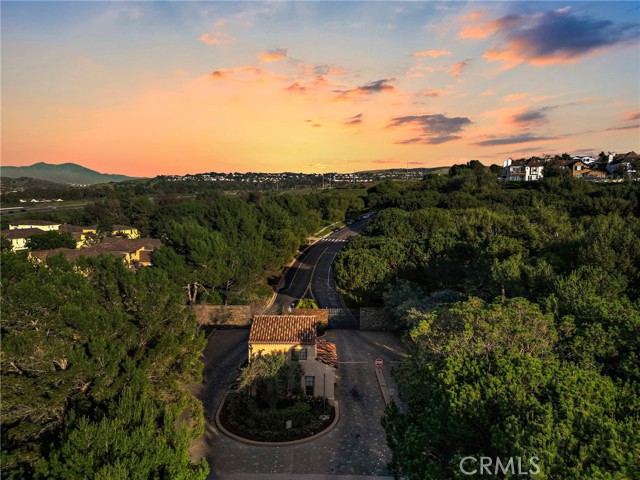 Image 70 of 74 For 15 Vernon  