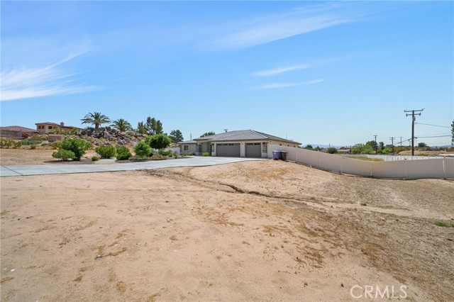 Detail Gallery Image 37 of 37 For 19601 Yanan Rd, Apple Valley,  CA 92307 - 4 Beds | 2/1 Baths