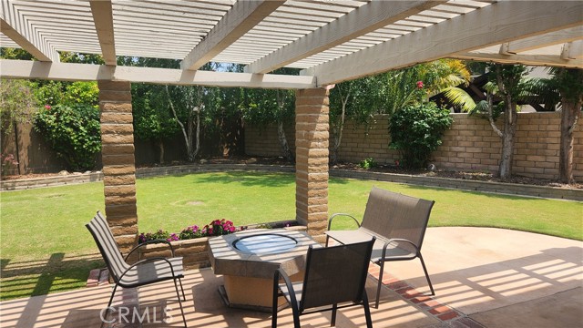 20392 Densmore Lane, Huntington Beach CA: https://media.crmls.org/medias/300fb454-6cca-42c4-883c-e99d5dec9cf7.jpg