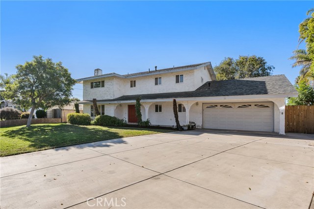 Detail Gallery Image 3 of 46 For 1012 Diamond Dr, Santa Maria,  CA 93455 - 4 Beds | 3 Baths