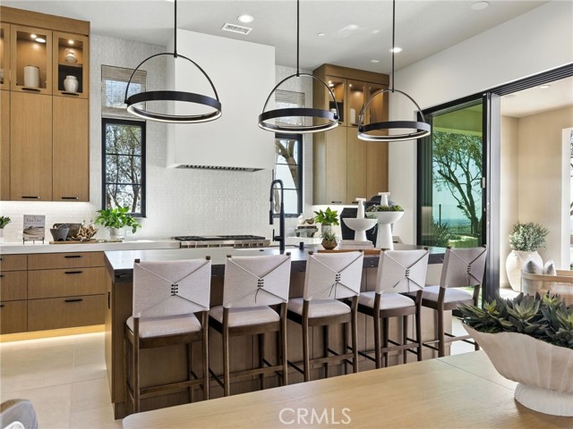 Image 9 of 52 For 533 Big Sur  