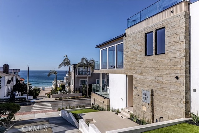 201 34TH, Manhattan Beach, California 90266, 4 Bedrooms Bedrooms, ,3 BathroomsBathrooms,Residential,Sold,34TH,SB22024266