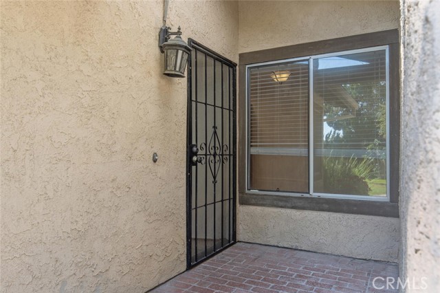 Detail Gallery Image 6 of 26 For 23206 Faisan Ct, Valencia,  CA 91355 - 3 Beds | 2 Baths