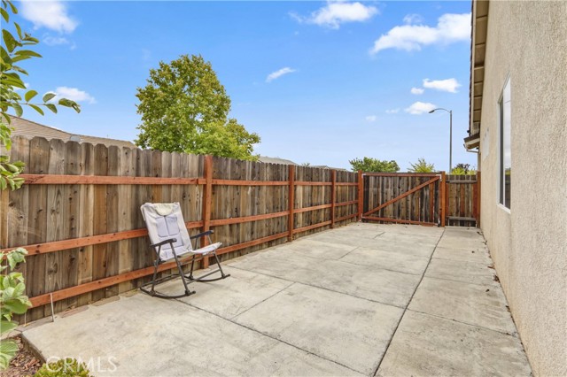 9209 Rosecut Court, Sacramento CA: https://media.crmls.org/medias/3012793f-7775-4779-9c08-39a9d202349a.jpg