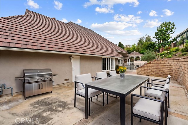 19021 Canyon Drive, Villa Park CA: https://media.crmls.org/medias/3012a3e2-c63d-4299-830a-c9e49bc88734.jpg