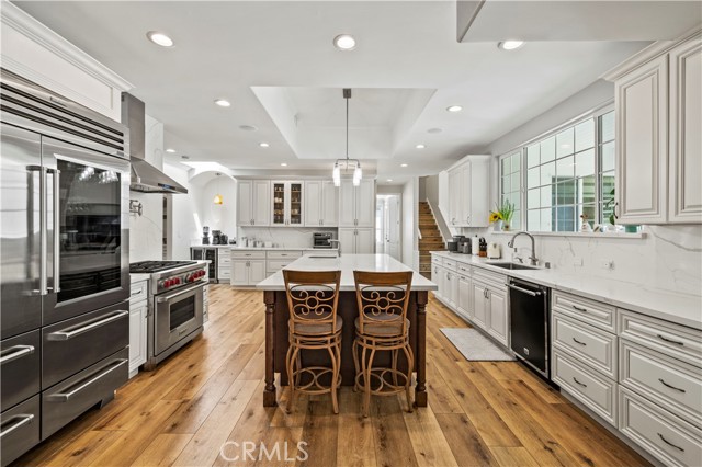 8944 Enfield, Sherwood Forest CA: https://media.crmls.org/medias/3012e1df-06e5-4436-8add-6723062bd198.jpg