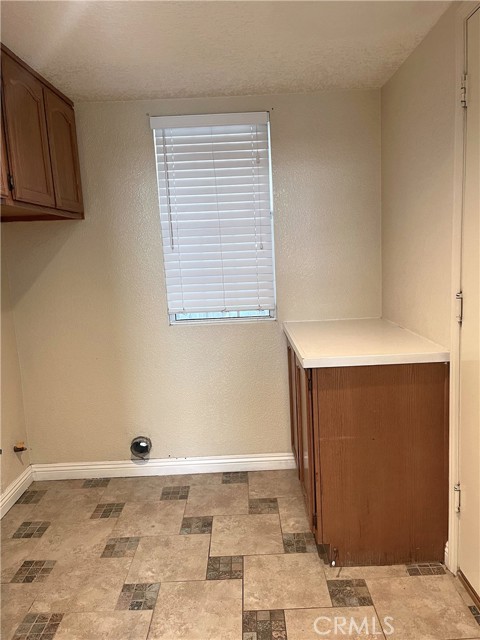 2985 Amber Drive, Corona CA: https://media.crmls.org/medias/301331b8-4779-44e6-935e-91d74be0c3e1.jpg