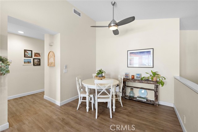 Detail Gallery Image 8 of 31 For 26433 Portola, Mission Viejo,  CA 92692 - 2 Beds | 2 Baths