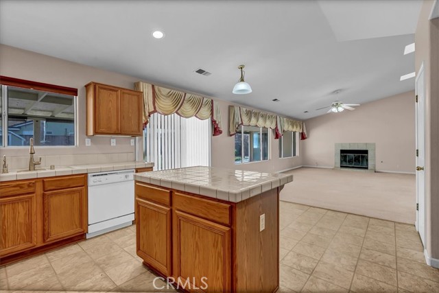 Detail Gallery Image 17 of 46 For 9620 Sierra Madre Ct, Soledad,  CA 93960 - 4 Beds | 2/1 Baths