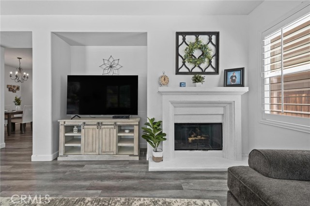 Detail Gallery Image 11 of 36 For 11225 Pinecone St, Corona,  CA 92883 - 4 Beds | 2/1 Baths