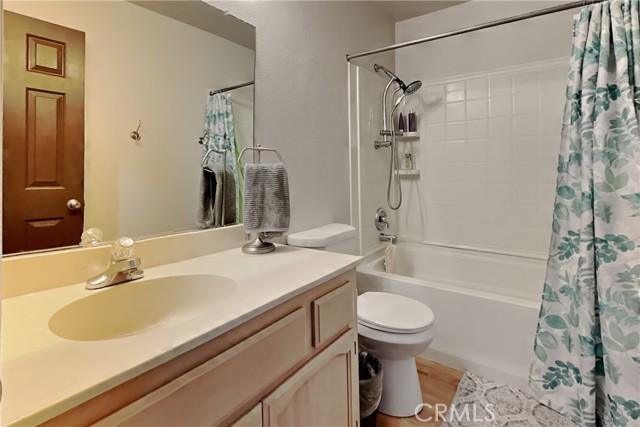 Detail Gallery Image 38 of 75 For 1947 Shadow Park Dr., Turlock,  CA 95380 - 3 Beds | 2 Baths