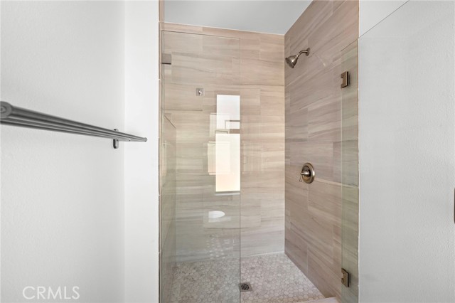 21542 Anns Lane, Laguna Beach CA: https://media.crmls.org/medias/3015c757-532f-4e96-bf53-54bf91d0a297.jpg