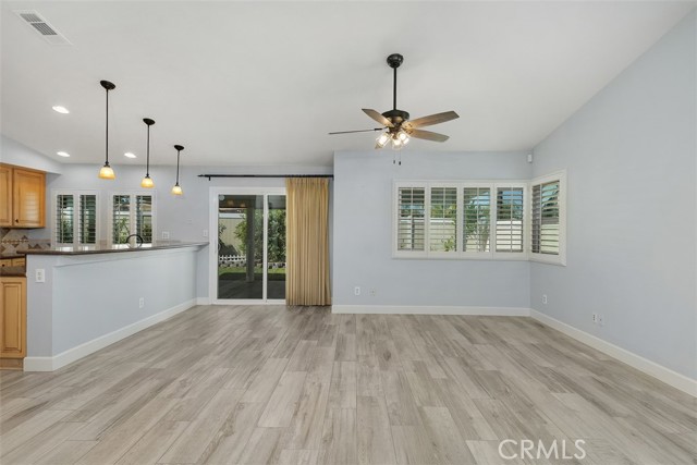 Detail Gallery Image 12 of 34 For 25382 Blackthorne Dr, Murrieta,  CA 92563 - 3 Beds | 2 Baths